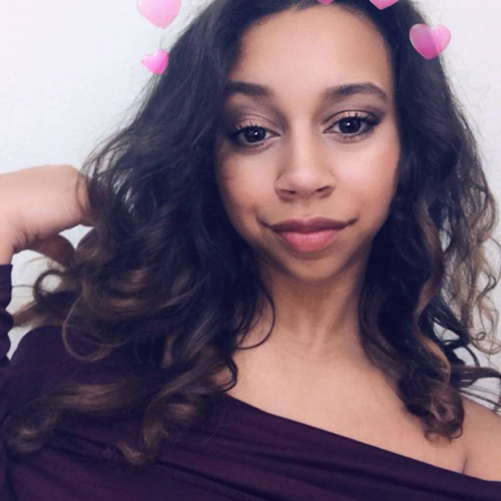 Meet your Posher, Jaelyn